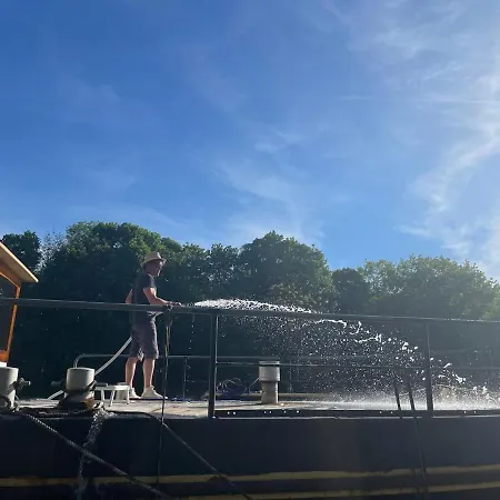 Peniche Spacieuse En Champagne 보트호텔 Mareuil-sur-Ay